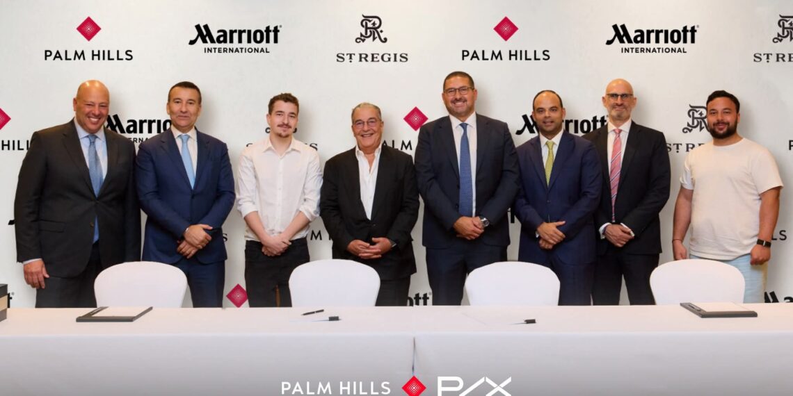 جانب من توقيع الاتفاقية