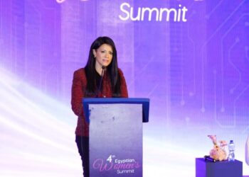 كلمة المشاط في افتتاح قمة المرأة المصرية