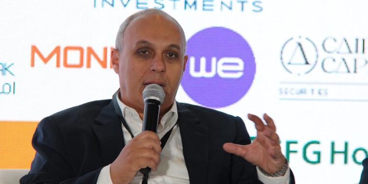 كلمة باسل رشدي