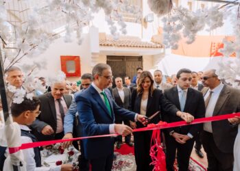 بنك التعمير والإسكان يفتتح مبنى رياض الأطفال بمدرسة النور للمكفوفين بالفيوم لدعم اندماج الطلاب