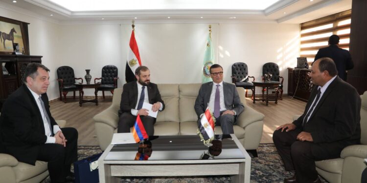 جانب من اللقاء