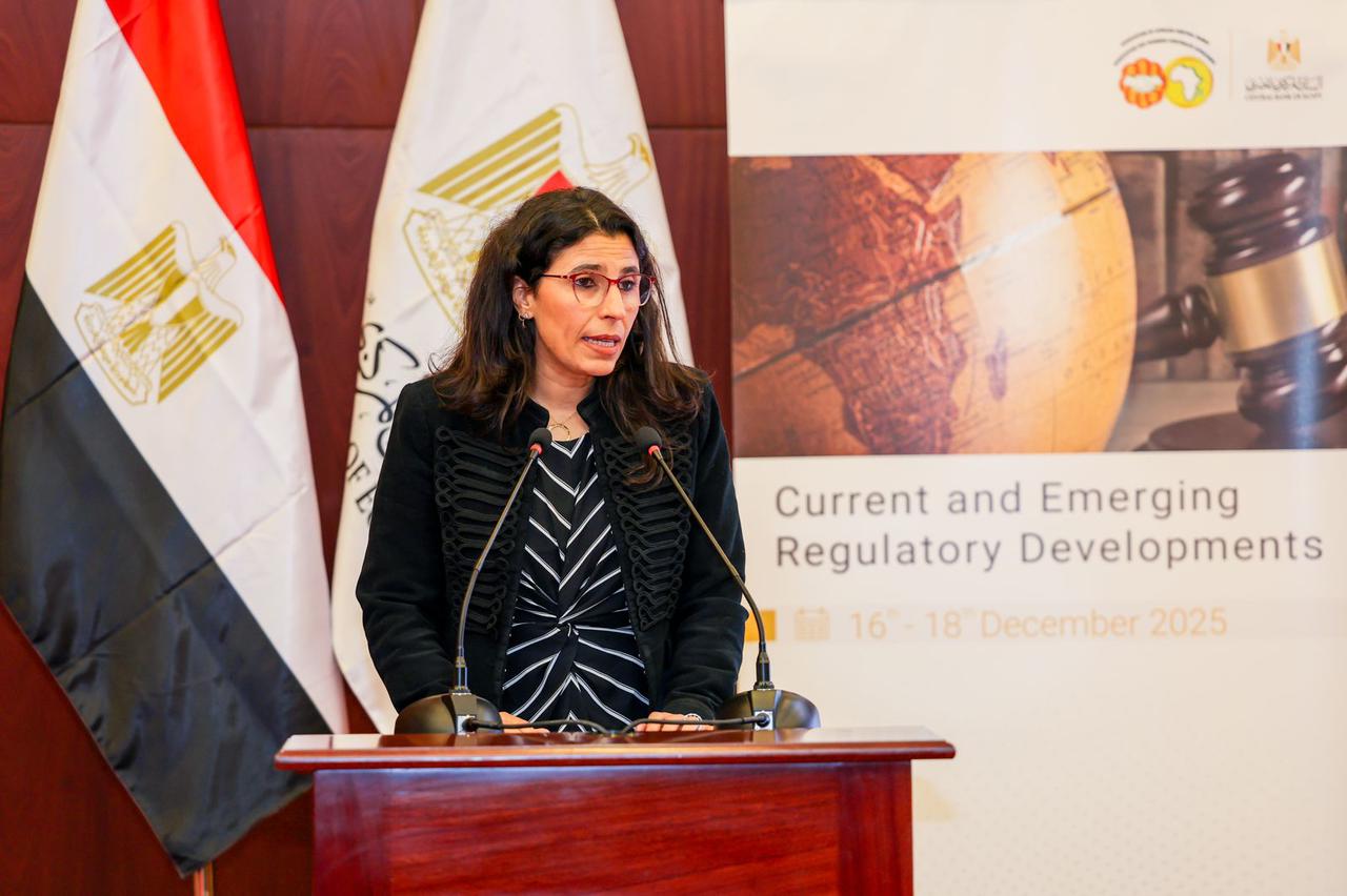 جانب من الندوة