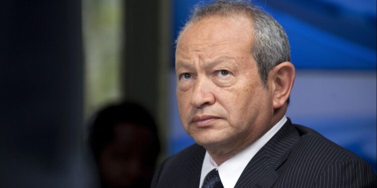 جانب من لقاء جانب نجيب ساويرس