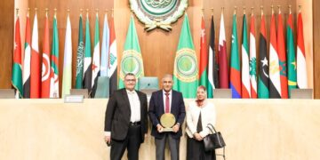 جانب من التكريم