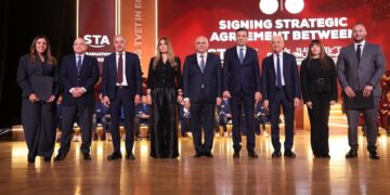 جانب من مشاركة وكيل محافظ البنك المركزي للمسؤولية المجتمعية في حفل التخرج