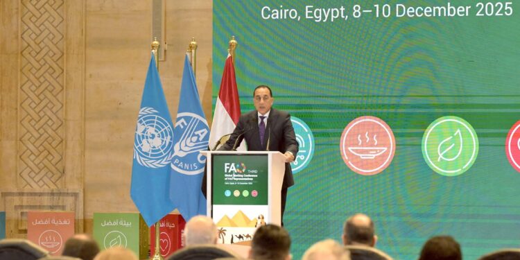 الدكتور مصطفى مدبولي رئيس الوزراء