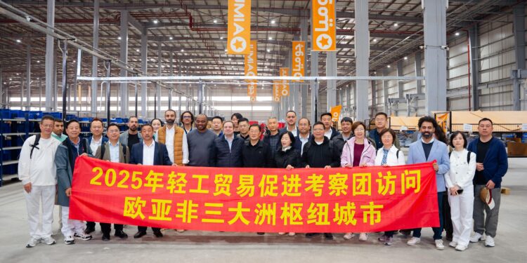 جوميا مصر تستقبل وفد الغرفة الصينية لتعزيز التعاون في التجارة الإلكترونية