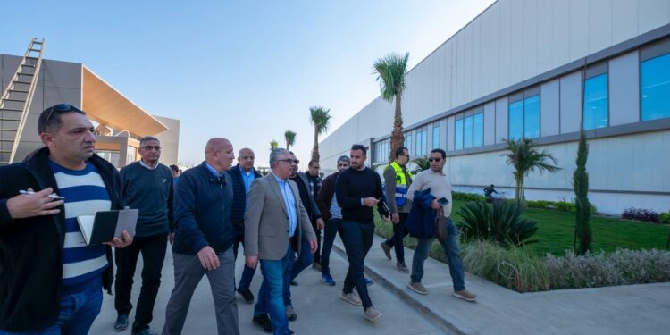 رئيس اقتصادية قناة السويس