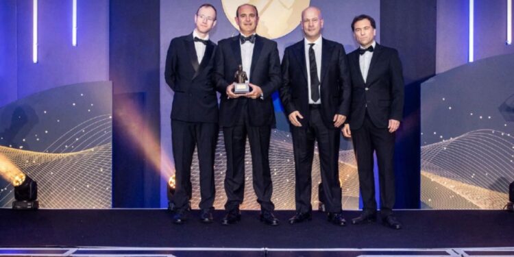 جانب من التتويج