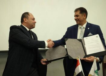 جانب من توقيع مذكرة التفاهم