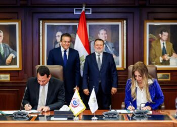 جانب من تجديد البروتوكول