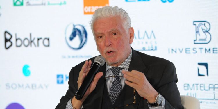 كلمة كريم هلال