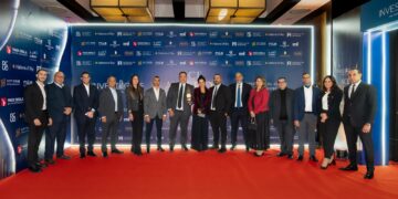 تتويج شركة حسن العقارية