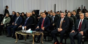 مدبولي يفتتح مصنع "ليوني مصر" للضفائر الكهربائية للسيارات بمدينة بدر