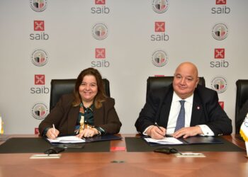 جانب من توقيع البروتوكول