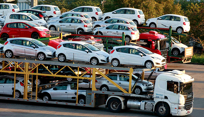 سوق السيارات