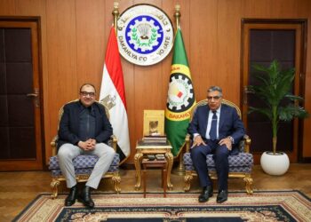 جانب من الزيارة