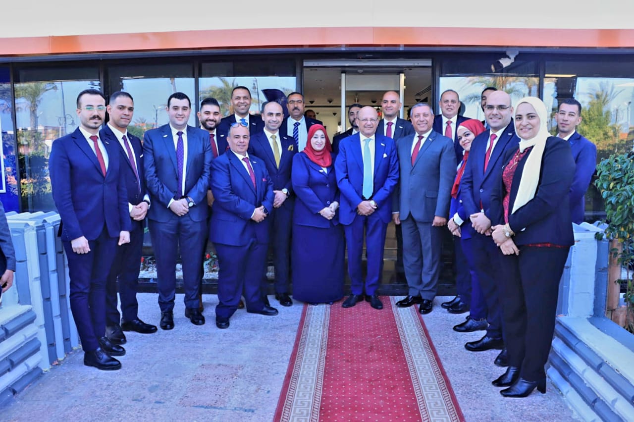 جانب من الافتتاح