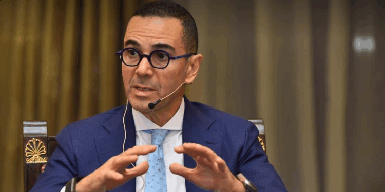 حسن الخطيب وزير الاستثمار والتجارة الخارجية