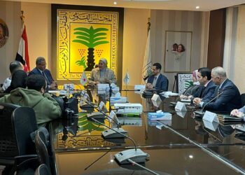 جانب من توقيع البروتوكول