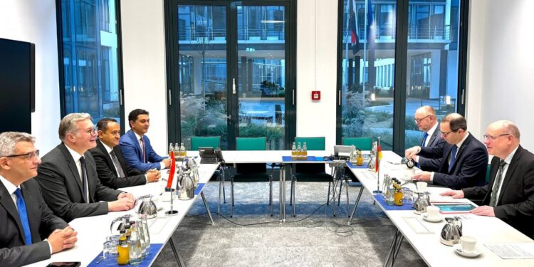 جانب من الاجتماع