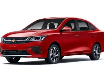 سيارة شيفروليه أوبترا