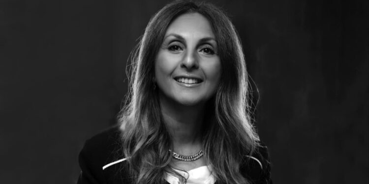 نانسي بباوي رئيس مجموعة حلول الأعمال التقنية والحلول الرقمية في البنك الأهلي