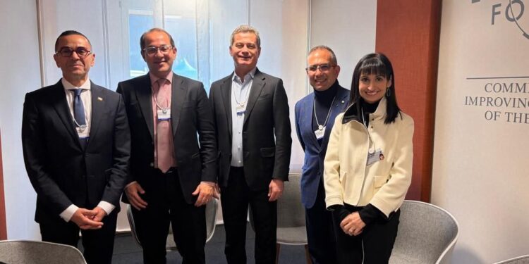 جانب من اللقاء