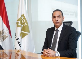 الدكتور إسلام عزام، رئيس البورصة المصرية