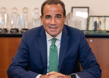 على معرفي رئيس مجلس إدارة البنك الأهلي الكويتي – مصر