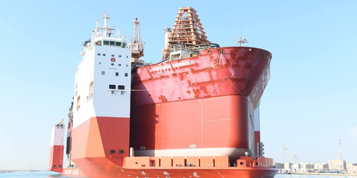 قناة السويس