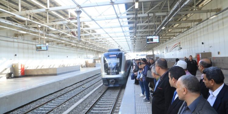 قطار سكة حديد