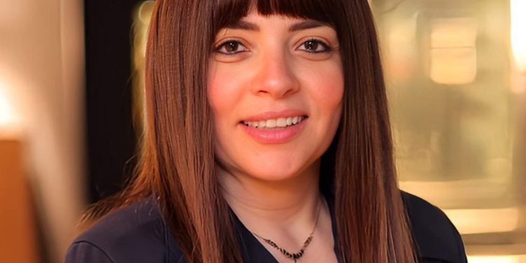 دينا أبو طالب