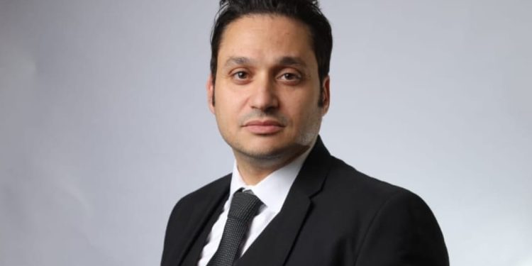 إيهاب عمر، العضو المنتدب لشركة قسطلي للتمويل العقاري