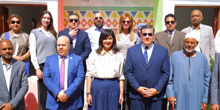 جانب من التسليم