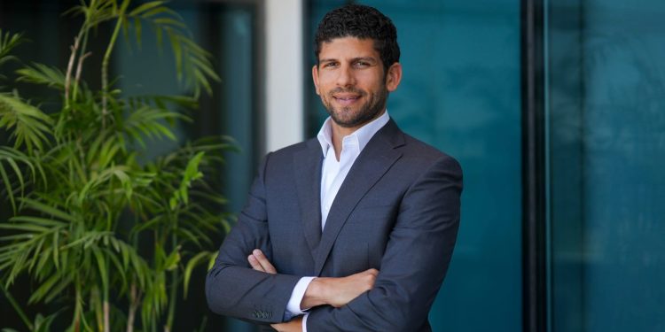 أحمد خليل» الرئيس التنفيذي لمجموعة «راية القابضة للاستثمارات المالية