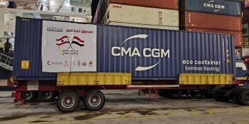 جانب من إرسال المساعدات